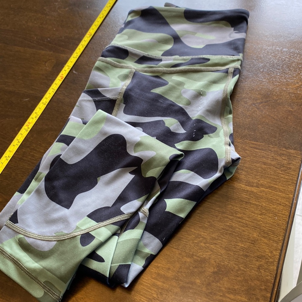 Camo Zyia leggings